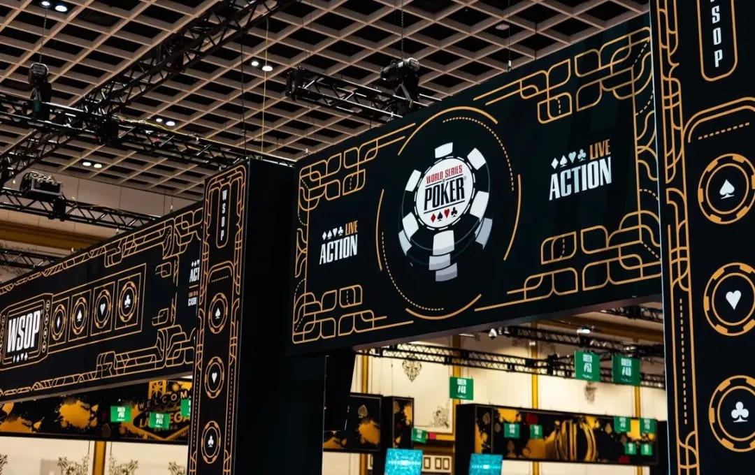 2025WSOP金手鏈 首位（wèi）得主（zhǔ）誕生（shēng） 23歲00後小夥斬獲（huò）冠軍（jun1）