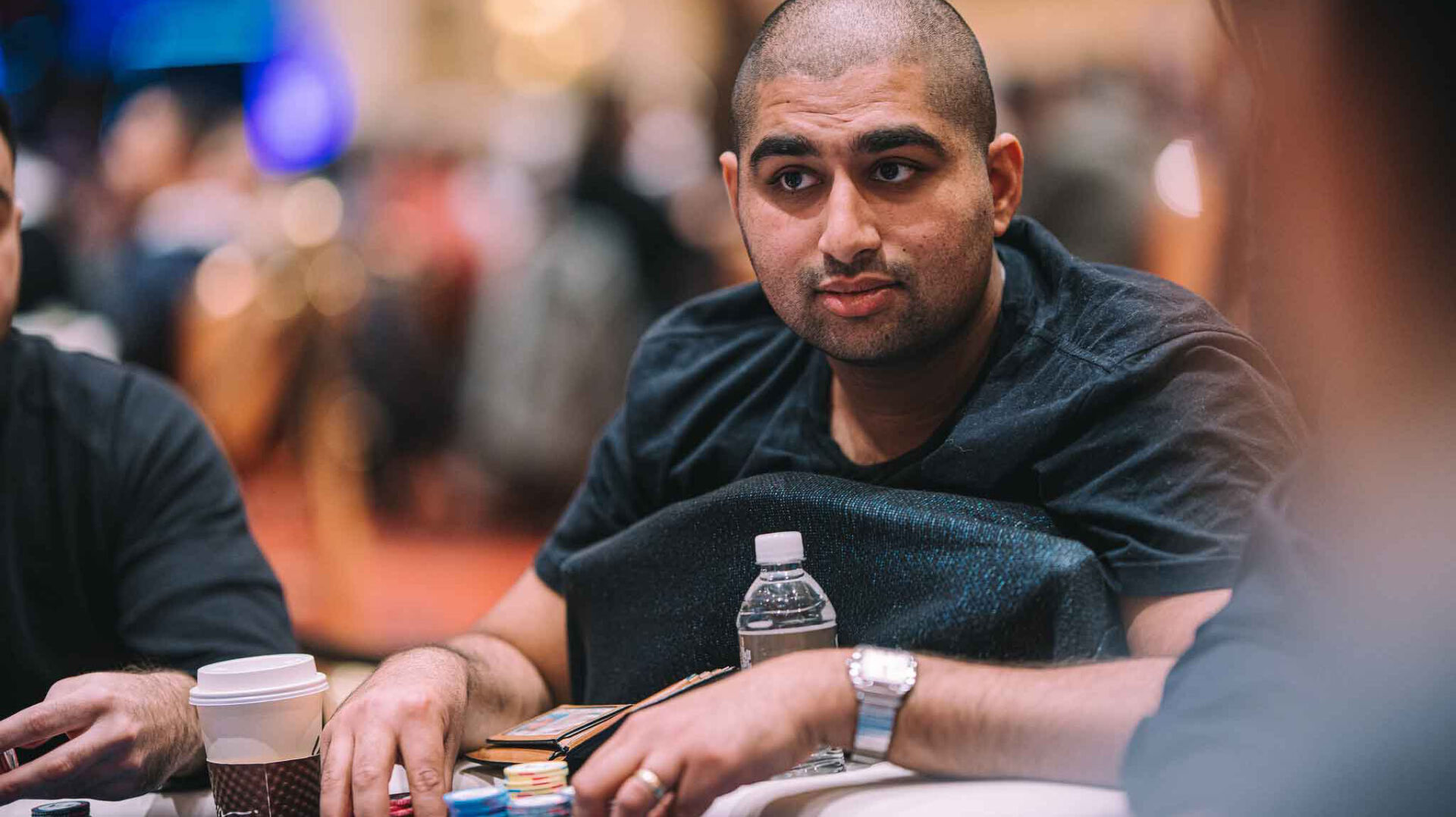 德（dé）州撲克詐唬 這（zhè）操作能能（néng）把Airball逼瘋