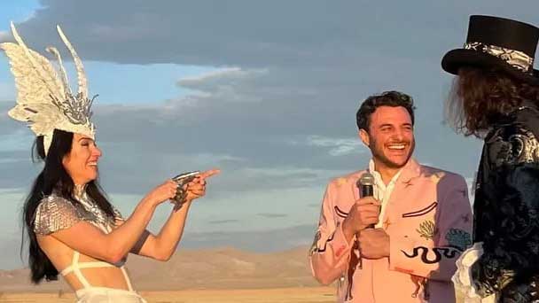 美女牌手Liv Boeree 與Igor Kurganov在火人節完婚